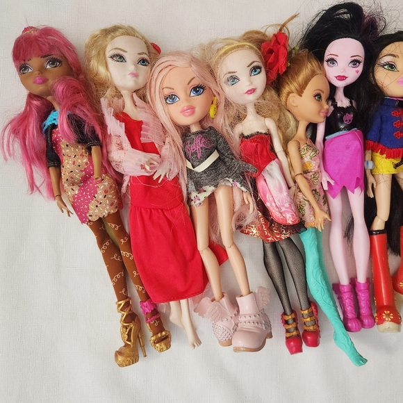 Mattel Monster High Huge Lot (24) Dolls Lot RARE limited edition 2008 and up Clo - Picture 11 of 16